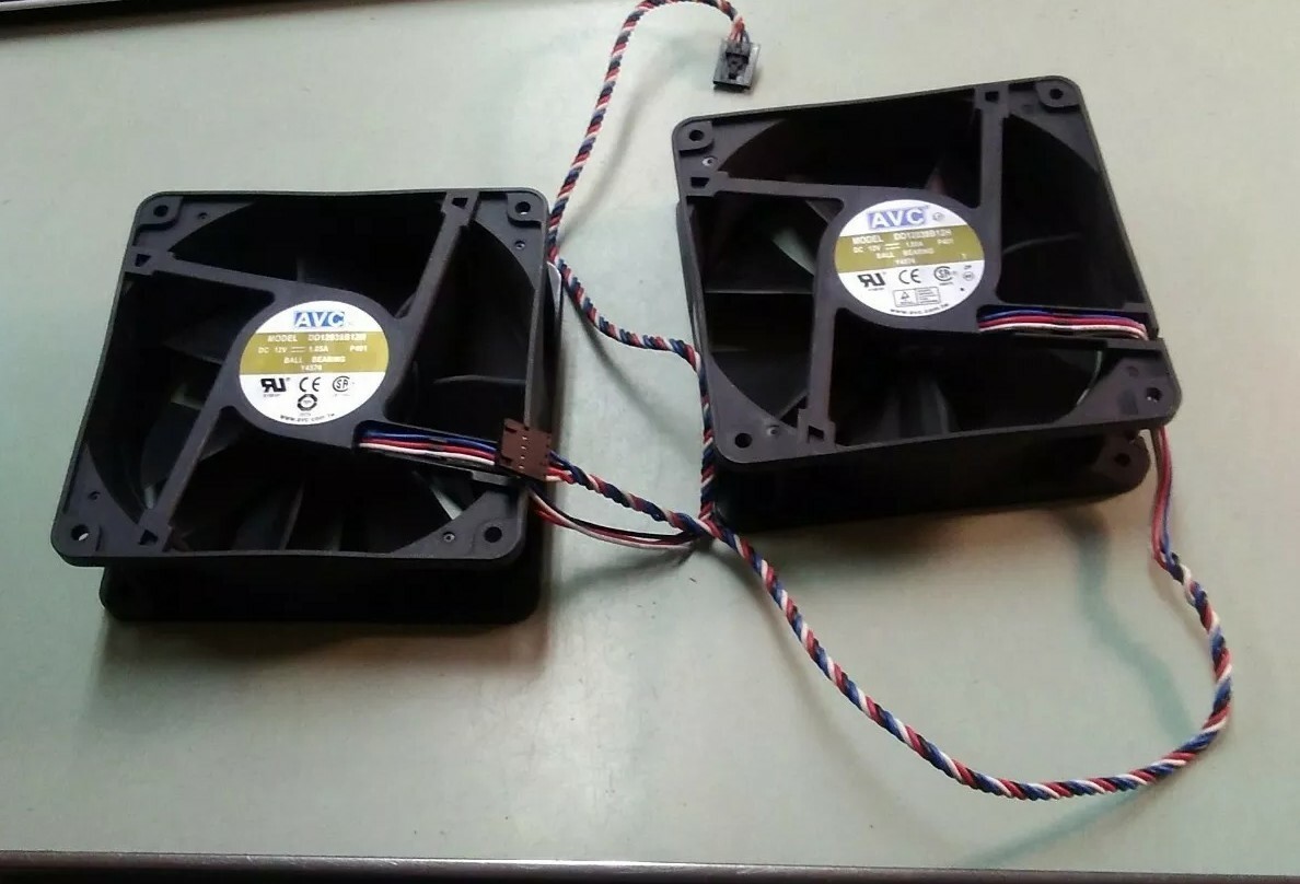 LOT OF 2 Server Cooling FANS DD12038B12H 12V 1.05A