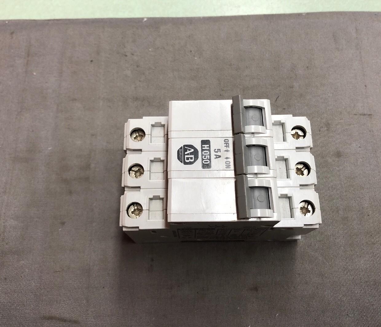 Allen Bradley H050 1492-CB3 SER B 3POLE CIRCUIT BREAKER