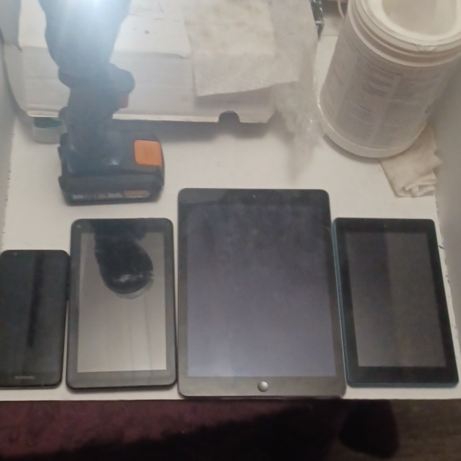 Mixed Electronics Lot x4 Some Working Some For Parts Repair