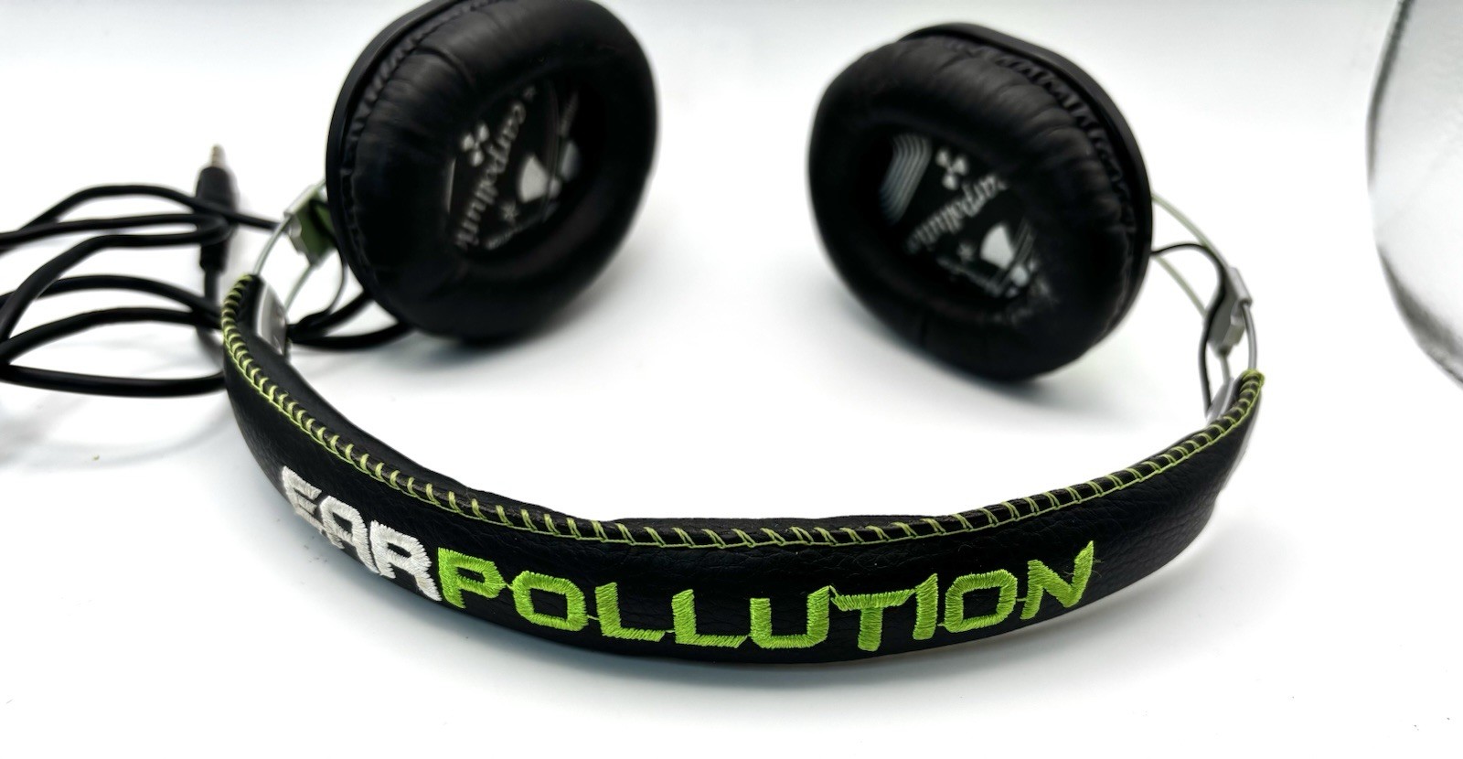 iFrogz EarPollution ThrowBax Headphones Green (100% Working) Used