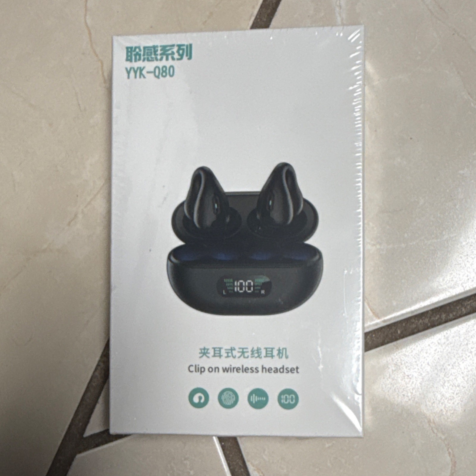 Spring Memory Dumie QXUFV Mixed Lot: Smart Watch, Wireless Headset, LED Bulb