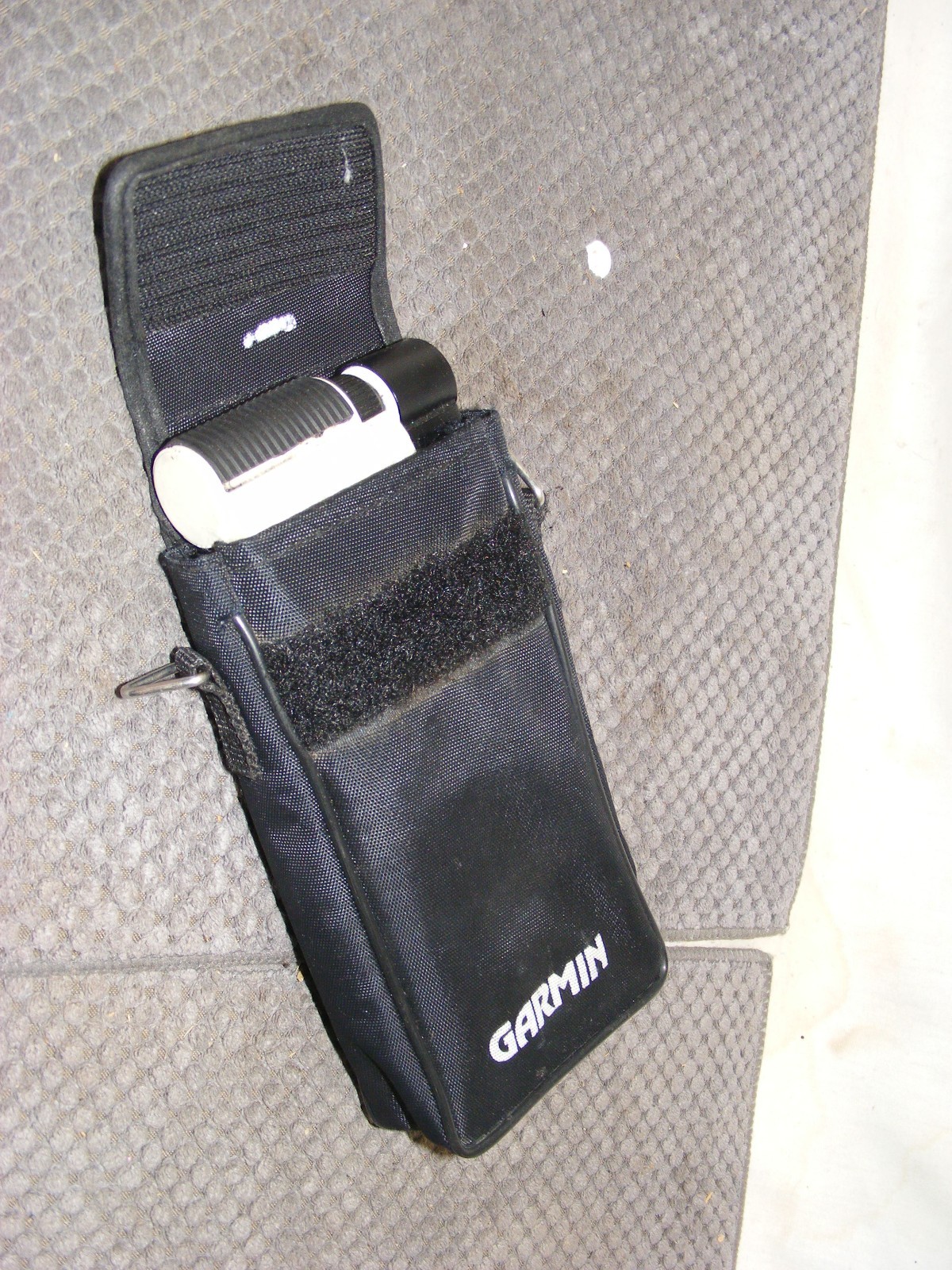 GARMIN GPS 45XL HANDHELD PERSONAL PORTABLE NAVIGATOR GPS RECEIVER W/CASE*TESTED