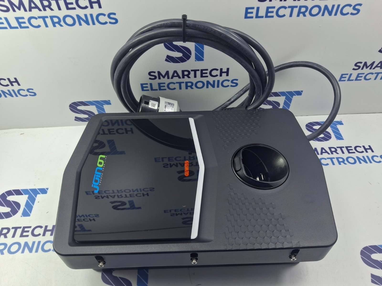 GWJ3013A GEWISS 11Kw EV Charger with Cable and 1 Plug Tupe 2 Autostart