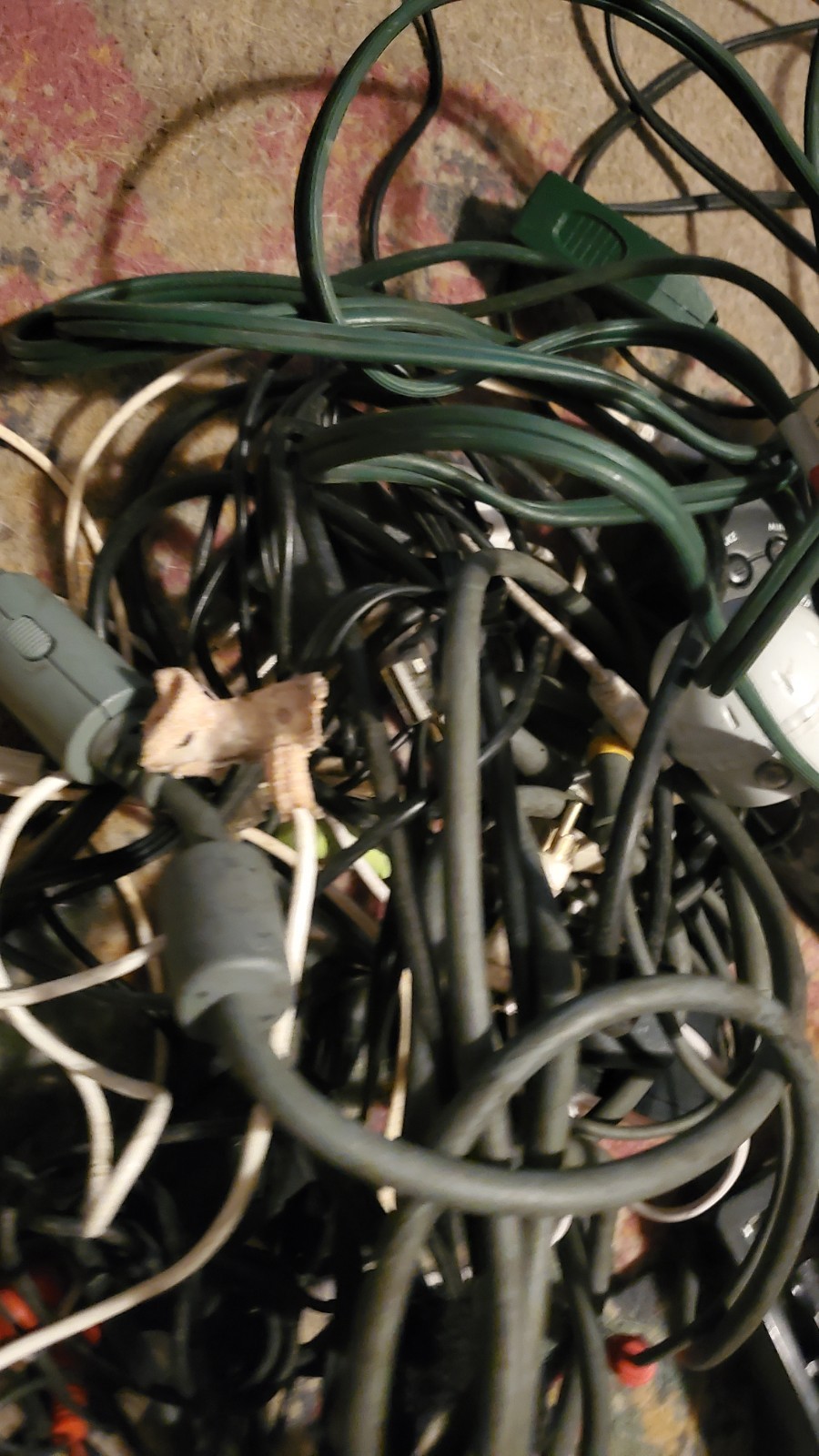 Misc Electronics Lot 9