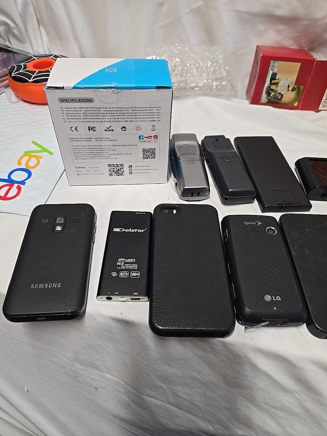 Electronic Devices Untested Bundle Multiple Brands Phones Remotes Speaker Record