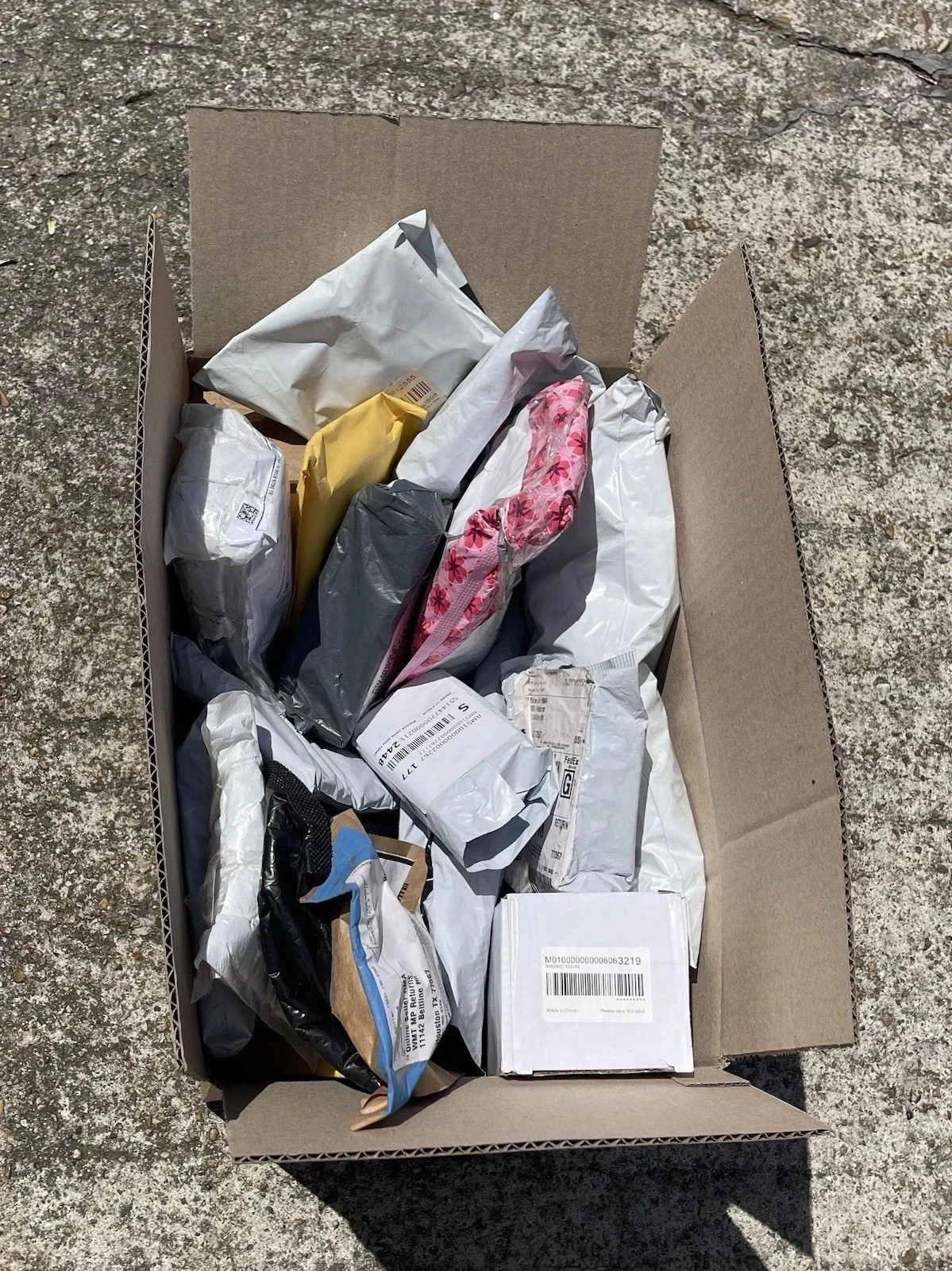 Top US Reseller Bulk Box – Overstock & Returns Mixed Lot SMALL
