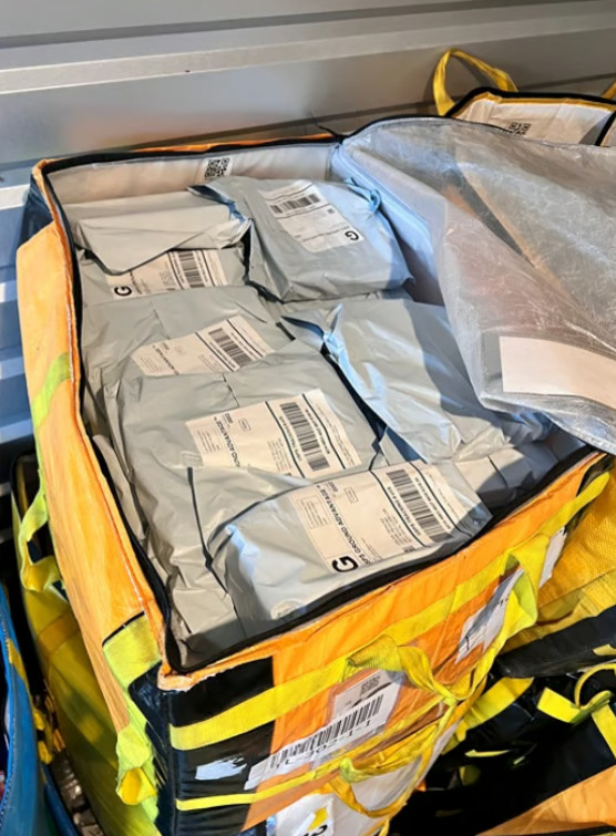 Amazon Overstock Boxes $350+ or $200 Wholesale Liquidation Overstock & Returns