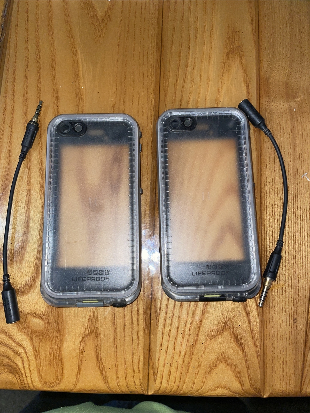 1 ea Life Proof Cell Phone Case For iPhone 5c with speaker cord