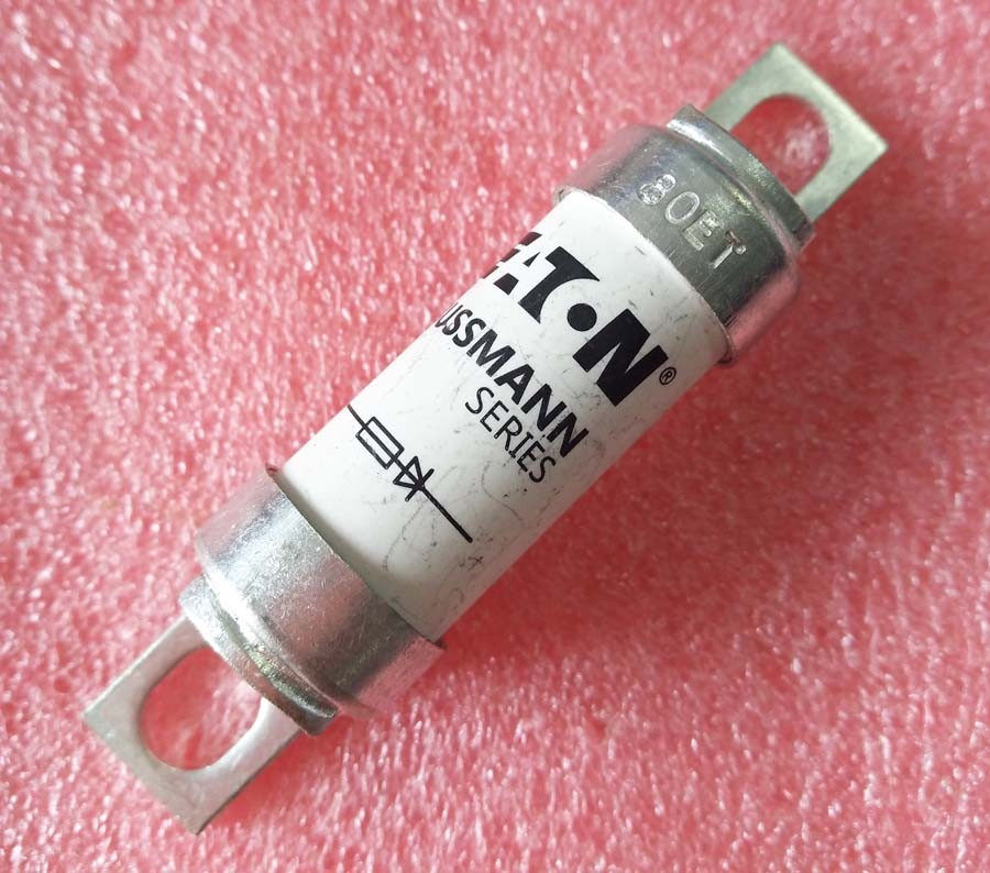 10PCS 690V BS88:4 Type Fuse 80ET AC Fuse 80A ( 80 Amp )