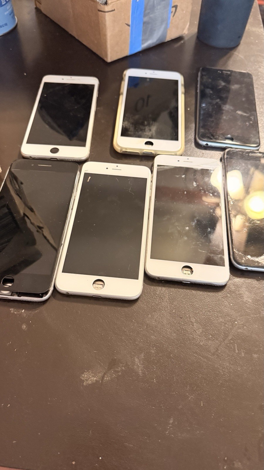 Apple iPhone Lot of 7 Smartphones Mixed Models Various Colors and Features