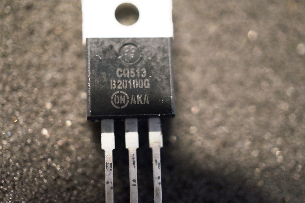 ON-SEMI 20A 100V Low Forward Voltage Schottky Rectifier MBRF20100CTG TO-220
