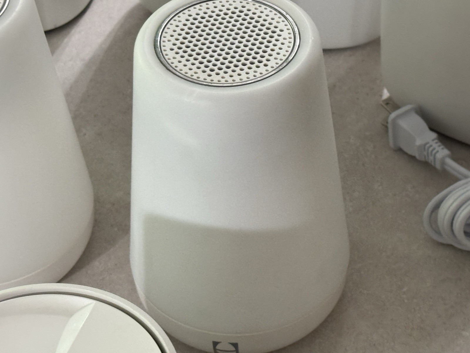 Electronics Lot – TP-Link, Orbi, Sonos And Hatch