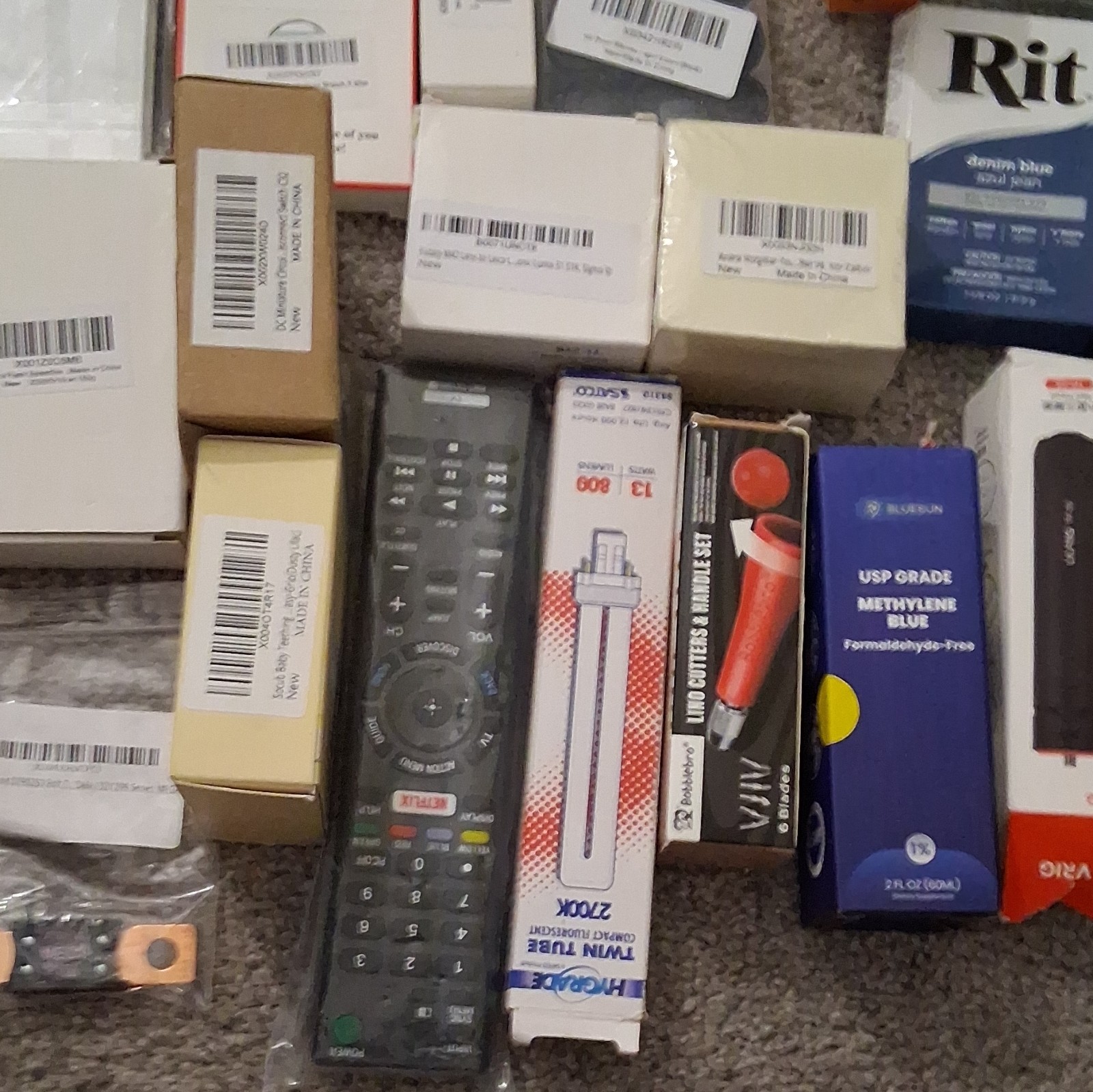 Consumer Electronics Accessories Mixed Lot, Assorted Items, Various Packages