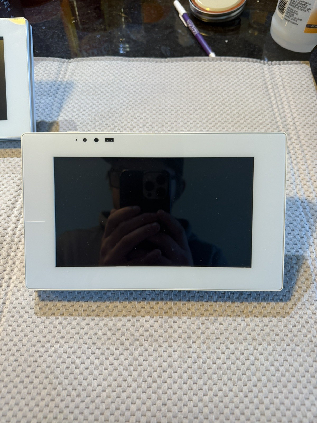TP7 Touch Screen Control Panel Core Brands White TESTED, small crack