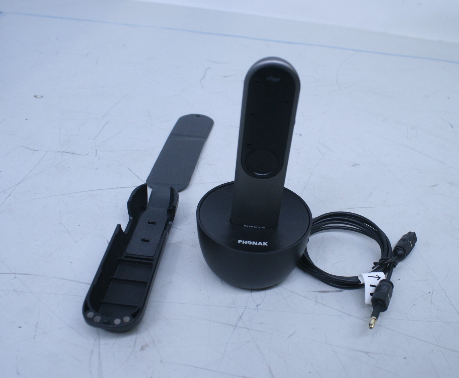 PHONAK ROGER ON IN W/BASE FOR PARTS T7-D4
