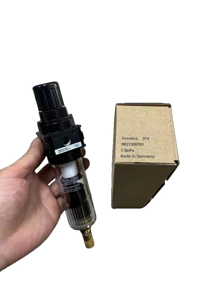QTY: 1 0821300761 G1/4 series pressure regulating filter