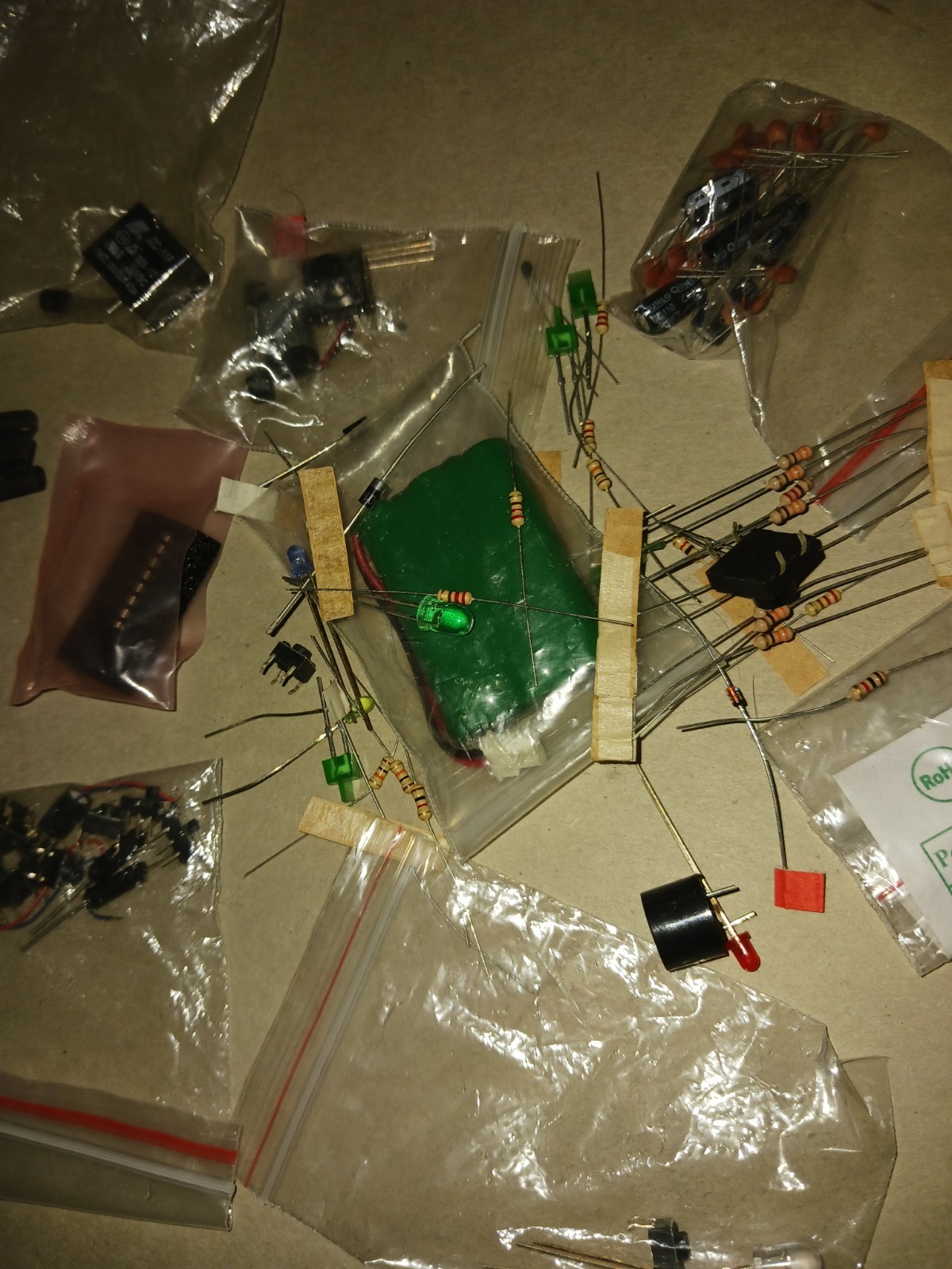 Large Mixed Electronics Components Lot – Resistors LEDs ICs Transistors DIY Part
