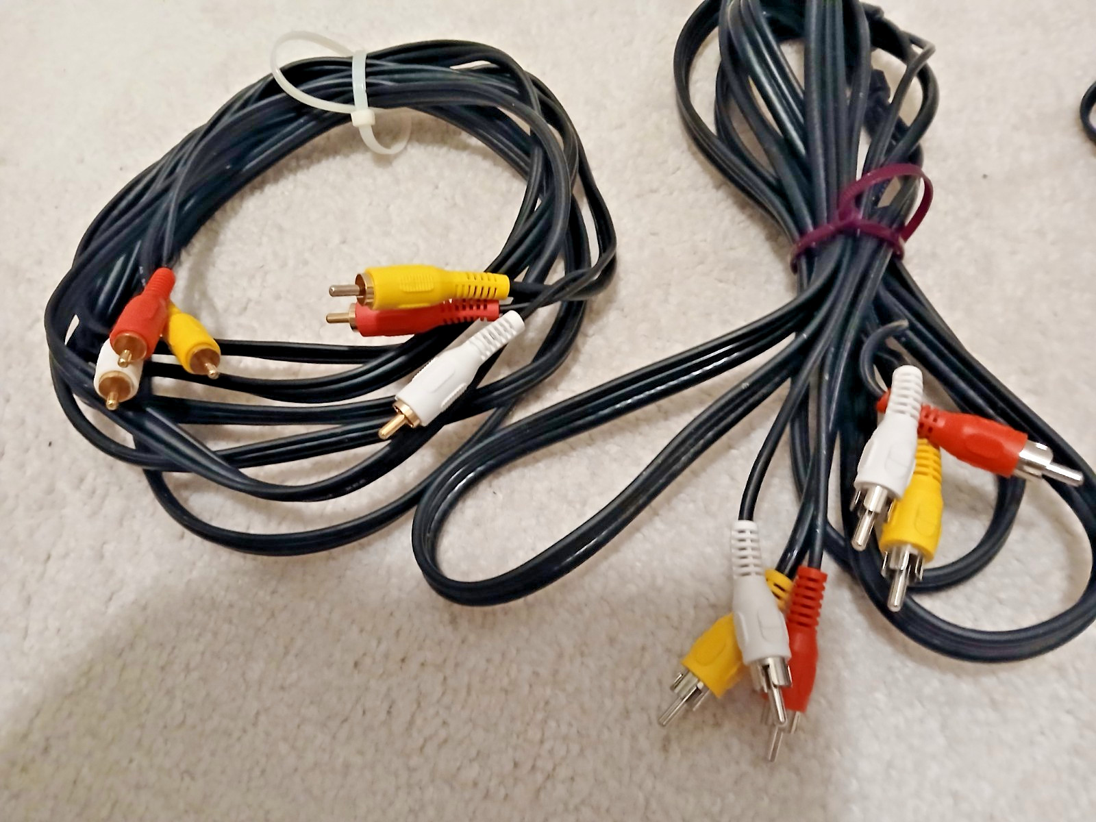 Mixed Lot of 4 Cables-2 AV, 1 Xbox AV, & 1 Sony PlayStation AV Cables