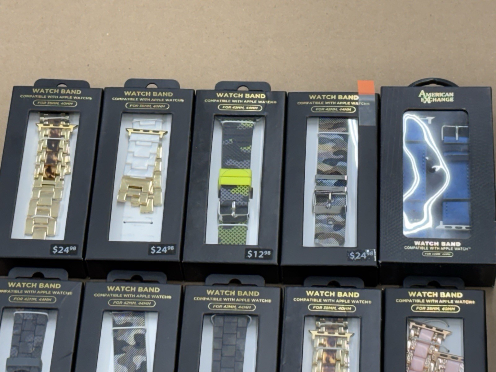 AMAZON WHOLESALE LOT OF 19 APPLE WATCH BANDS AMERICAN EXCHANGE