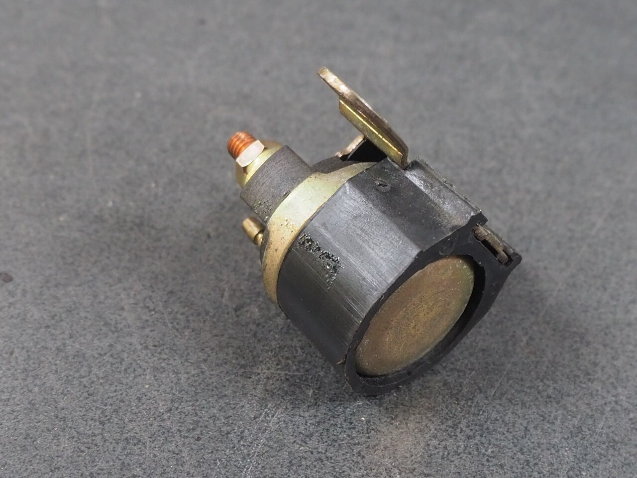 SUZUKI DR800 1992 31800-49100 RELAY MOTOR STARTING STARTER 12919