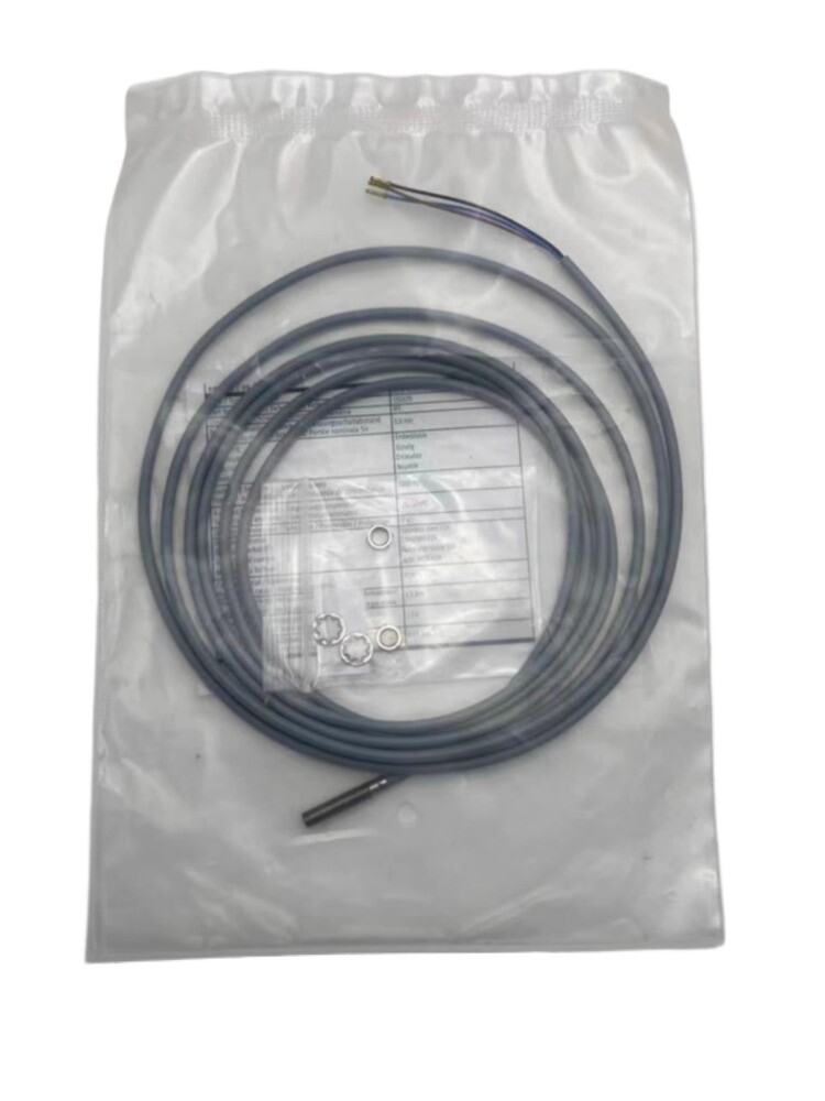 Proximity switch SIEN-M5B-NS/PS-K-L 150368 150370