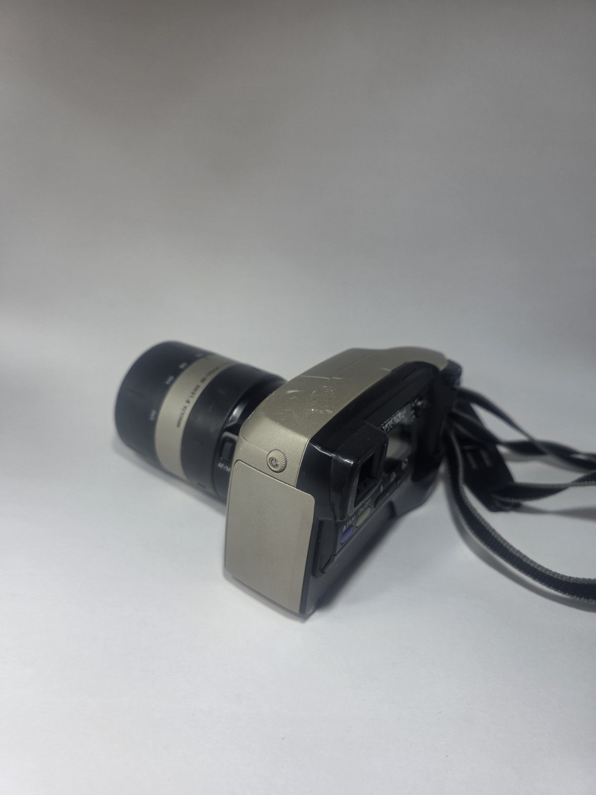 Minolta Film Camera with Zoom Lens – Untested – Sold As-Is for Parts or Repair