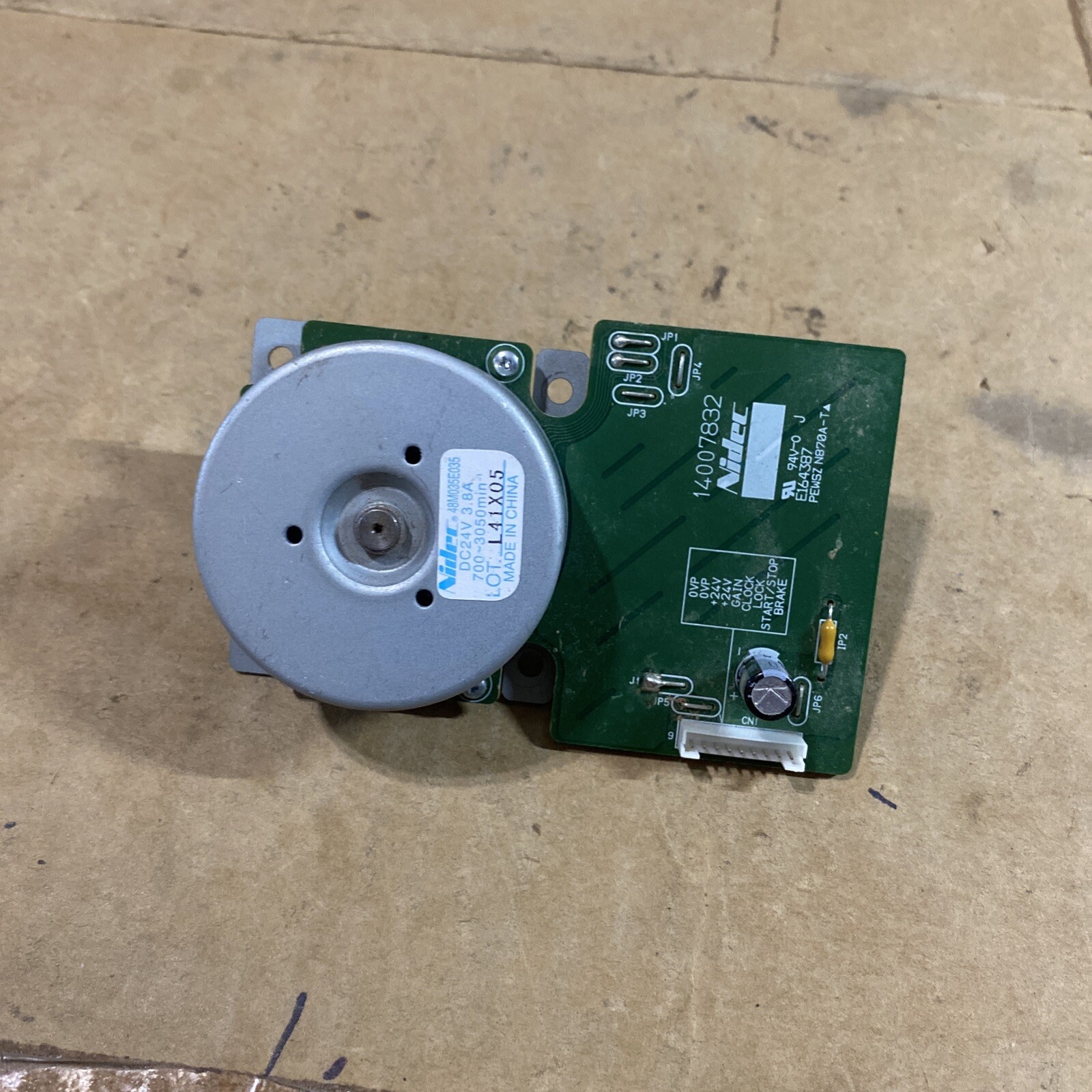 NIDEC MOTOR 48M035E035 DC24V E164387 14007832 – Free Shipping