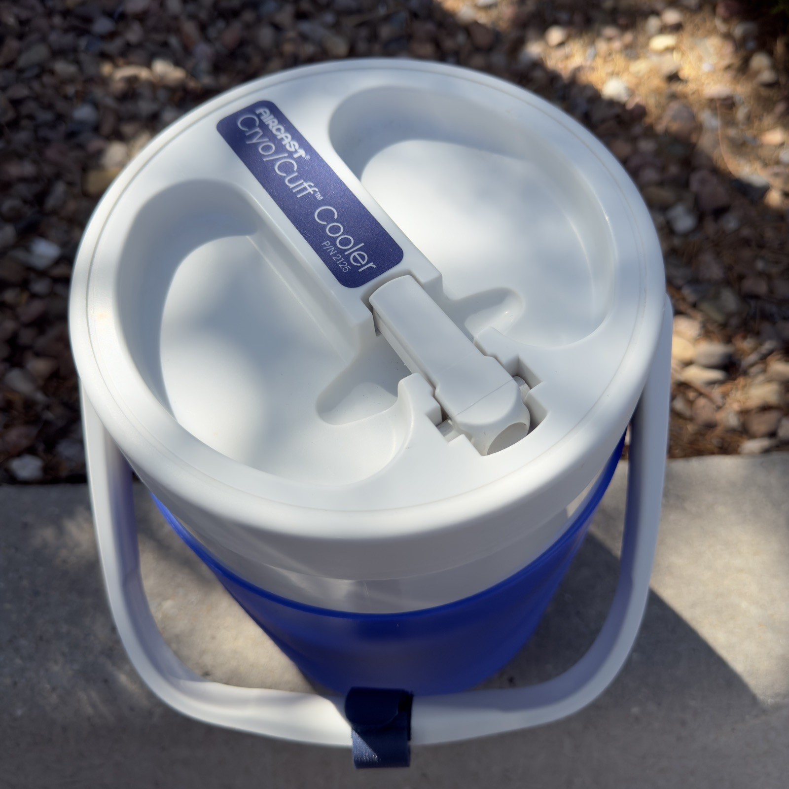 Aircast Cryo/Cuff Ice Therapy Gravity Cooler, Hose, Med Knee Cuff, Complete Set
