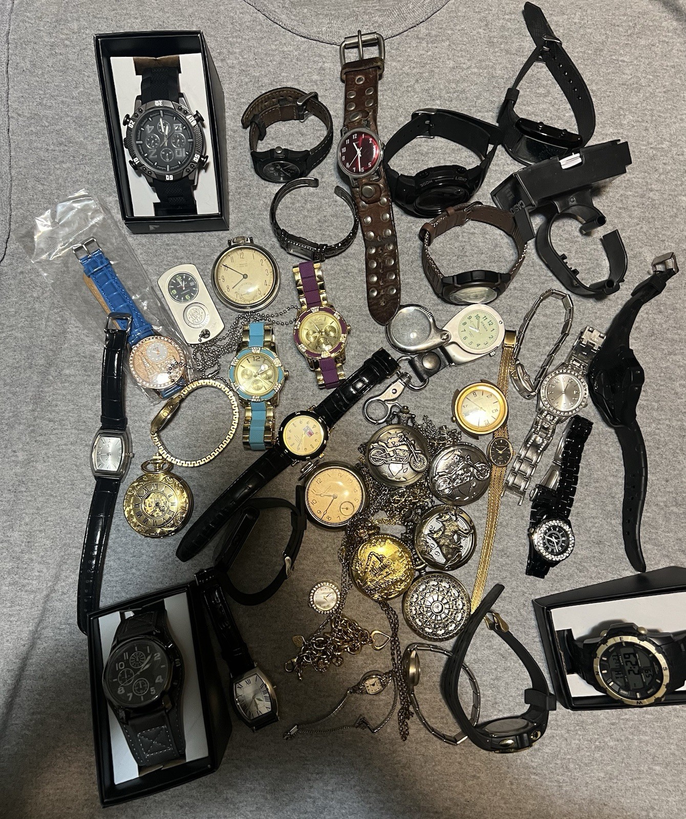 38 Mixed Watch Lot – Sold As‑Is, Untested, For Parts or Repair Vintage-modern