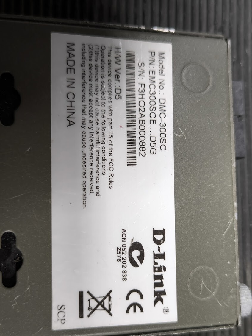 D-Link DMC-300SC Media Converter – Used, Working Condition