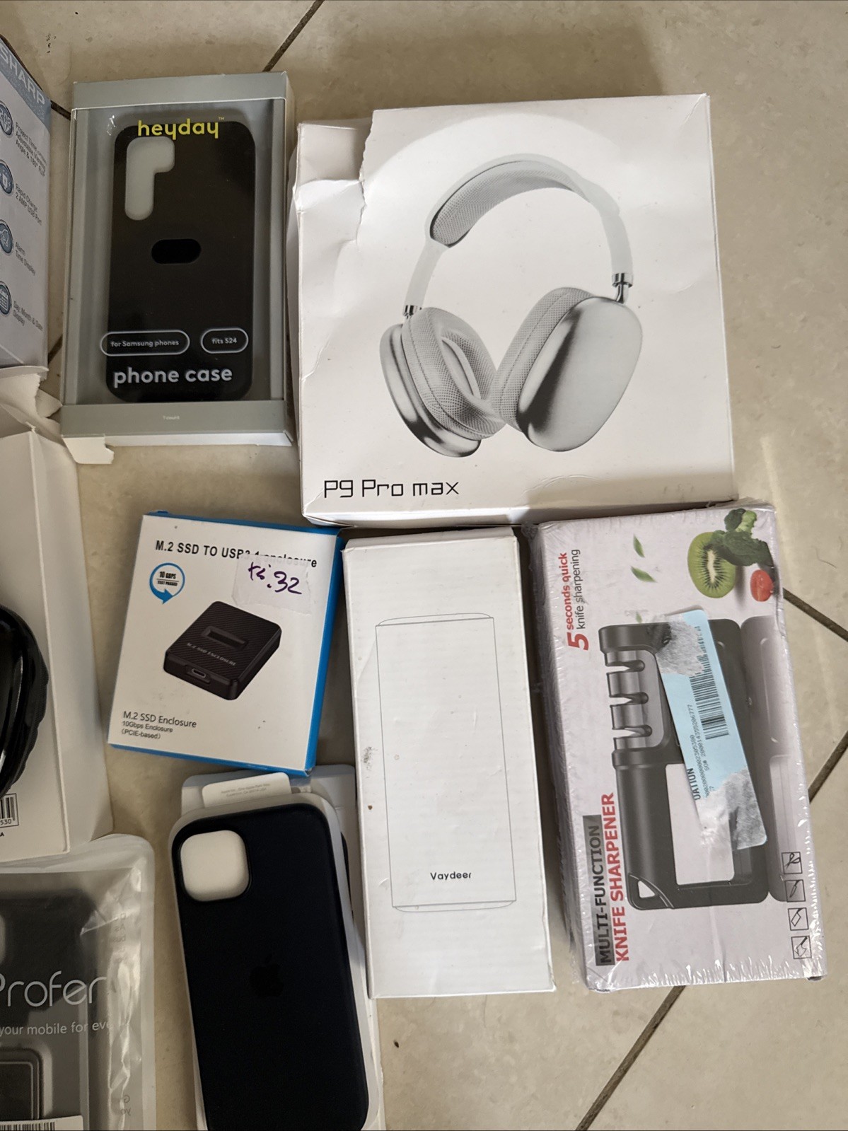 Mystery Loot Electronic Box For Resale 17 Items Total See Description