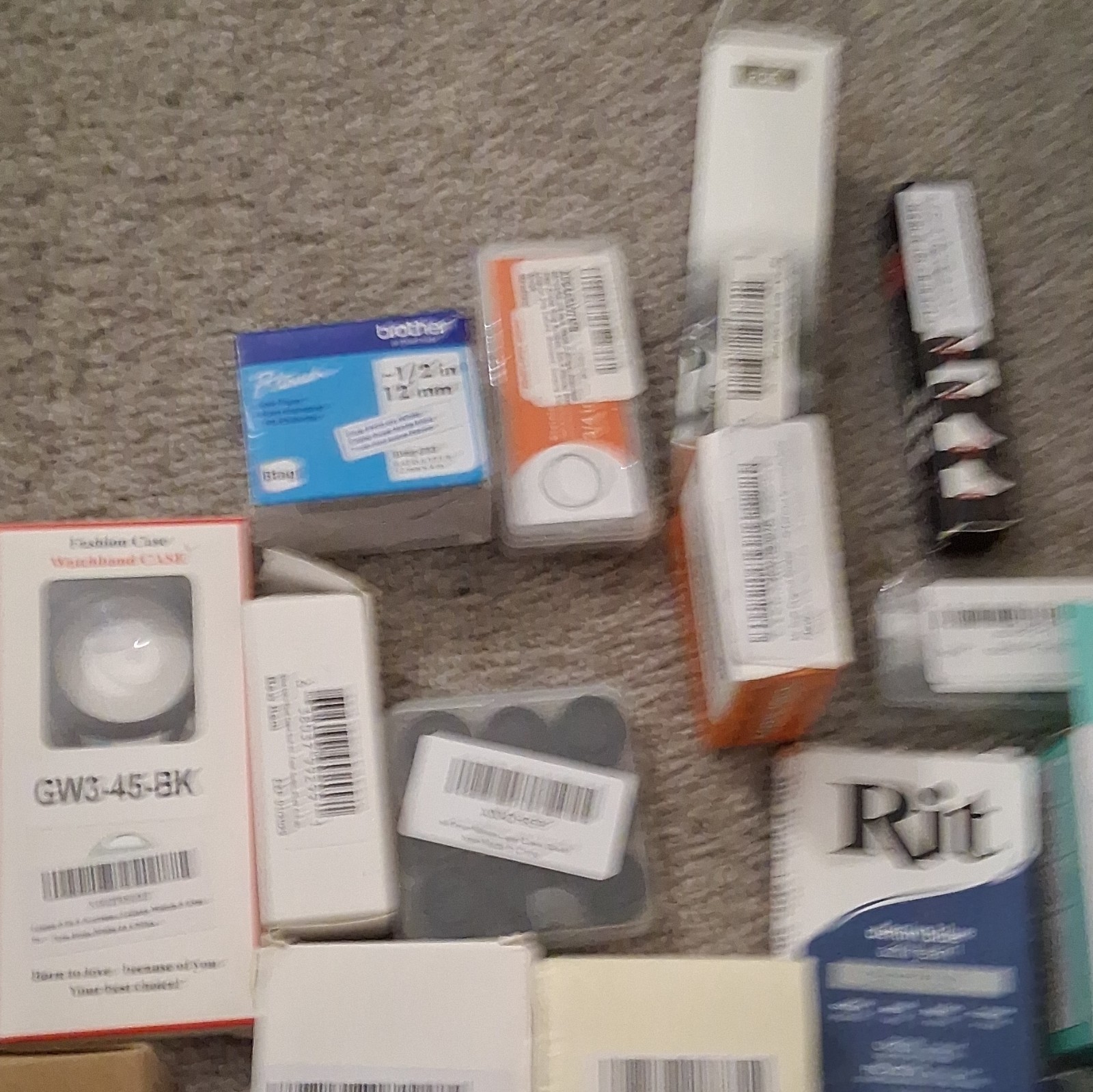 Consumer Electronics Accessories Mixed Lot, Assorted Items, Various Packages