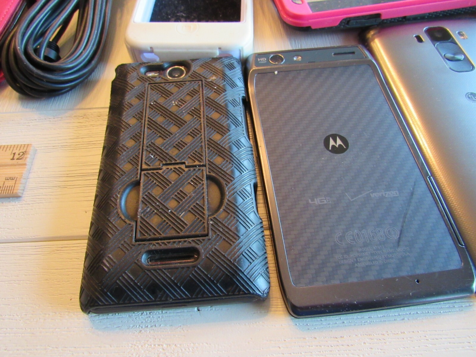 Electronics Collection Lot – Many Items, cell phones, holder, speakers, etc.