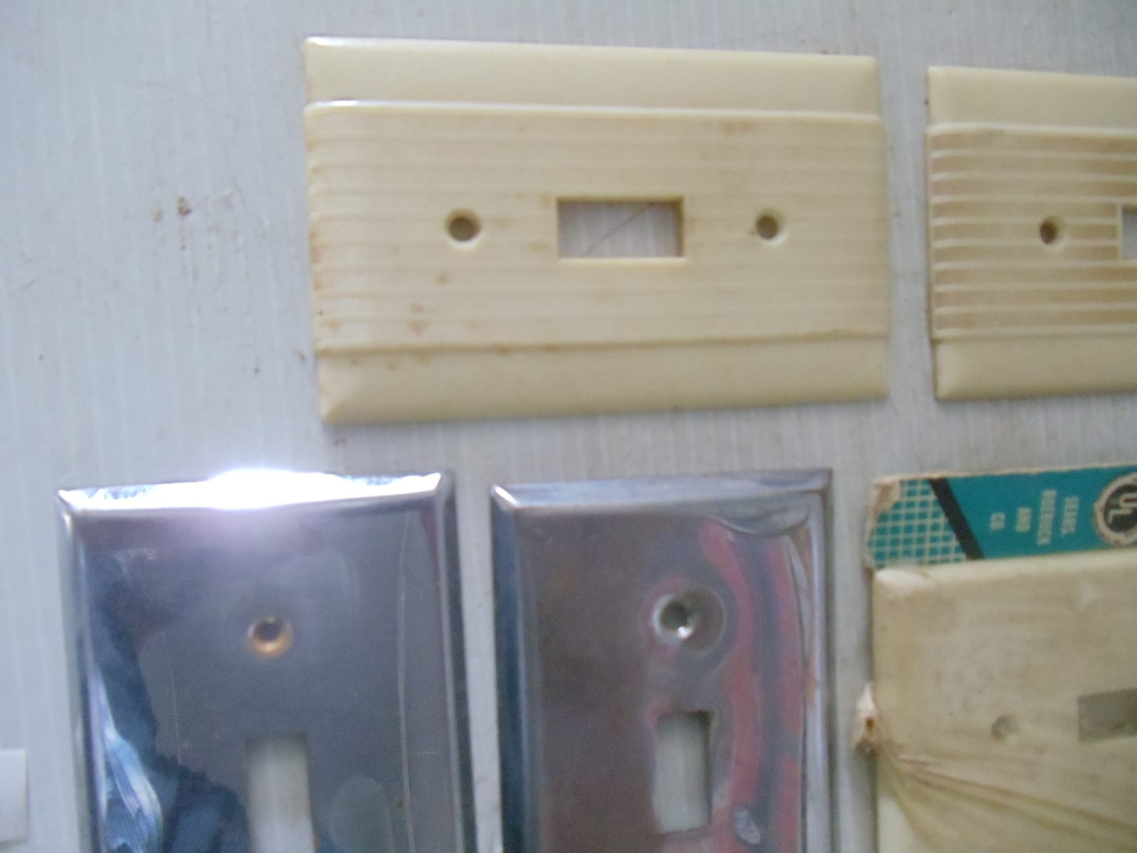 VINTAGE LOT ELECTRIC ELECTRICAL WIRING BAKELITE SWITCH WALL PLATE COVER NEW USED