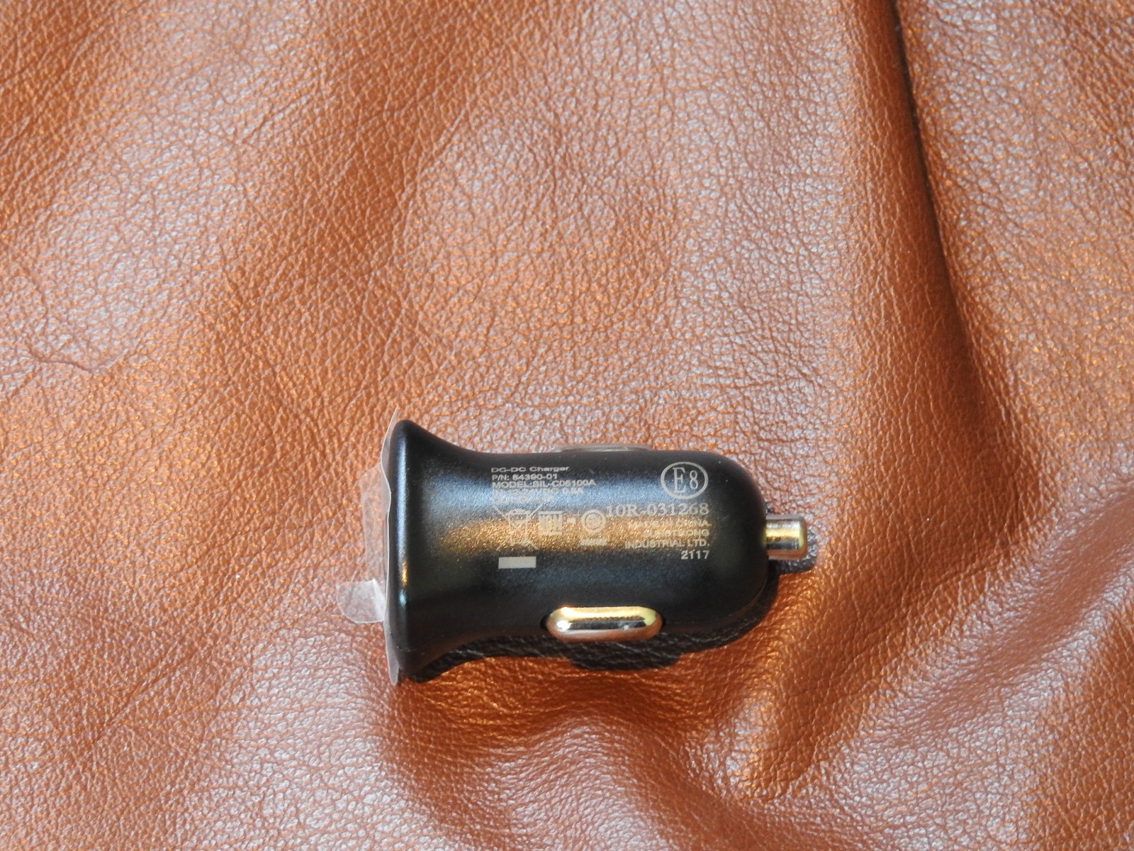 Original Plantronics Fast USB Car Charger 84390-01 SIL-C05100A