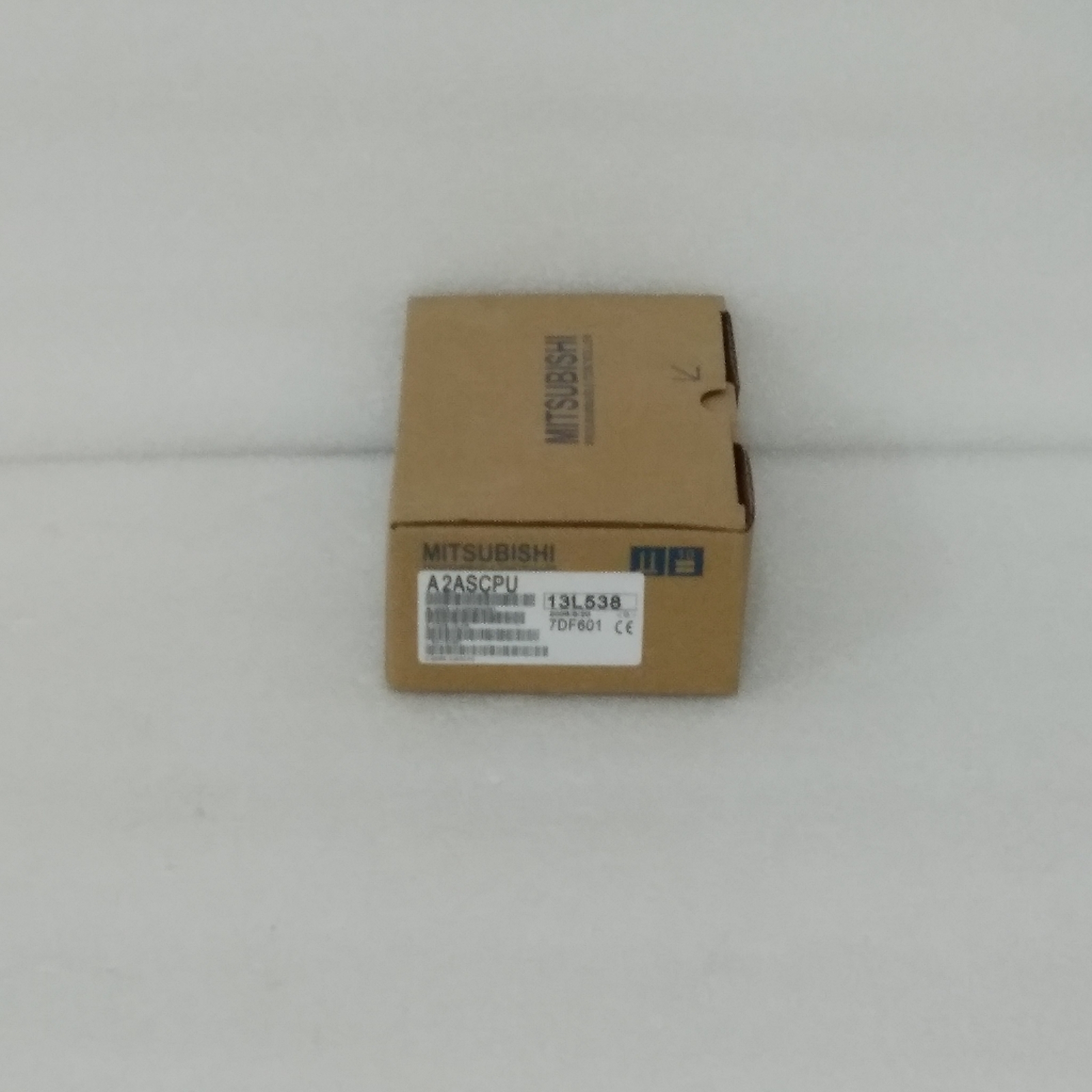 Sent on the same day MITSUBISHI PLC A2ASCPU NEW