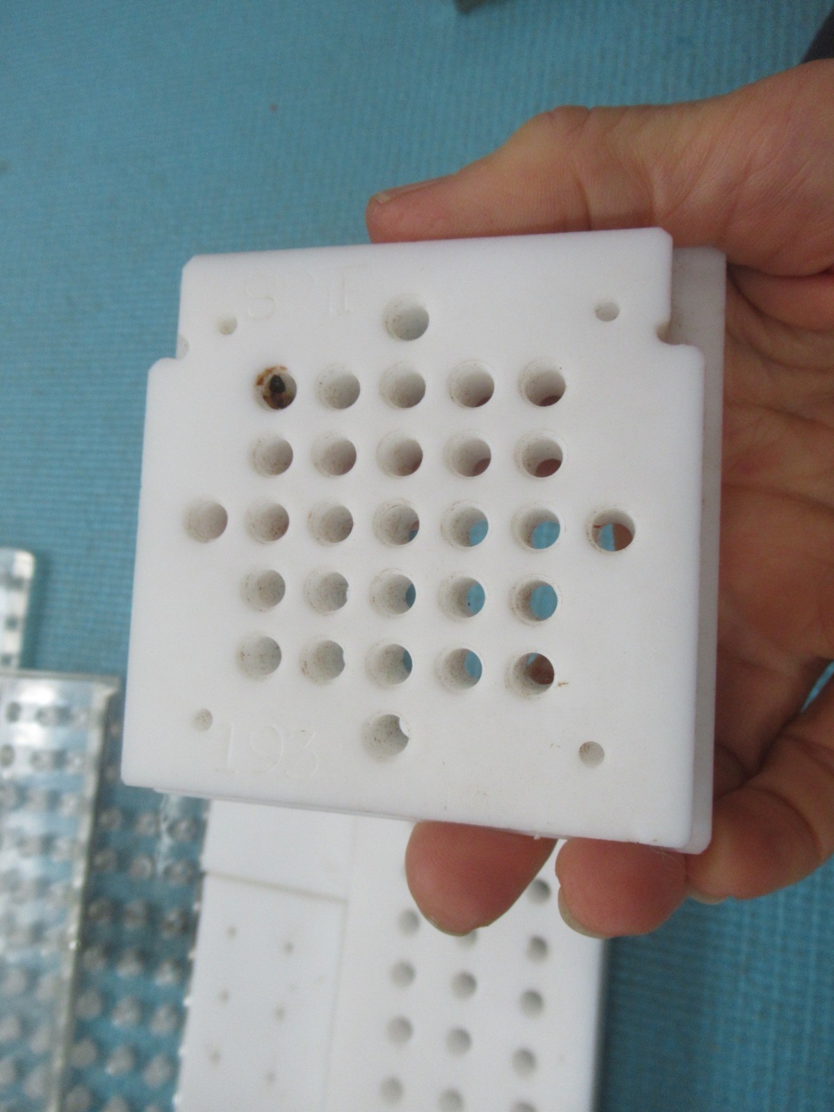 4 UHMW Tapping Blocks Rectangular Ultra High Molecular Weight Polyethylene Solid