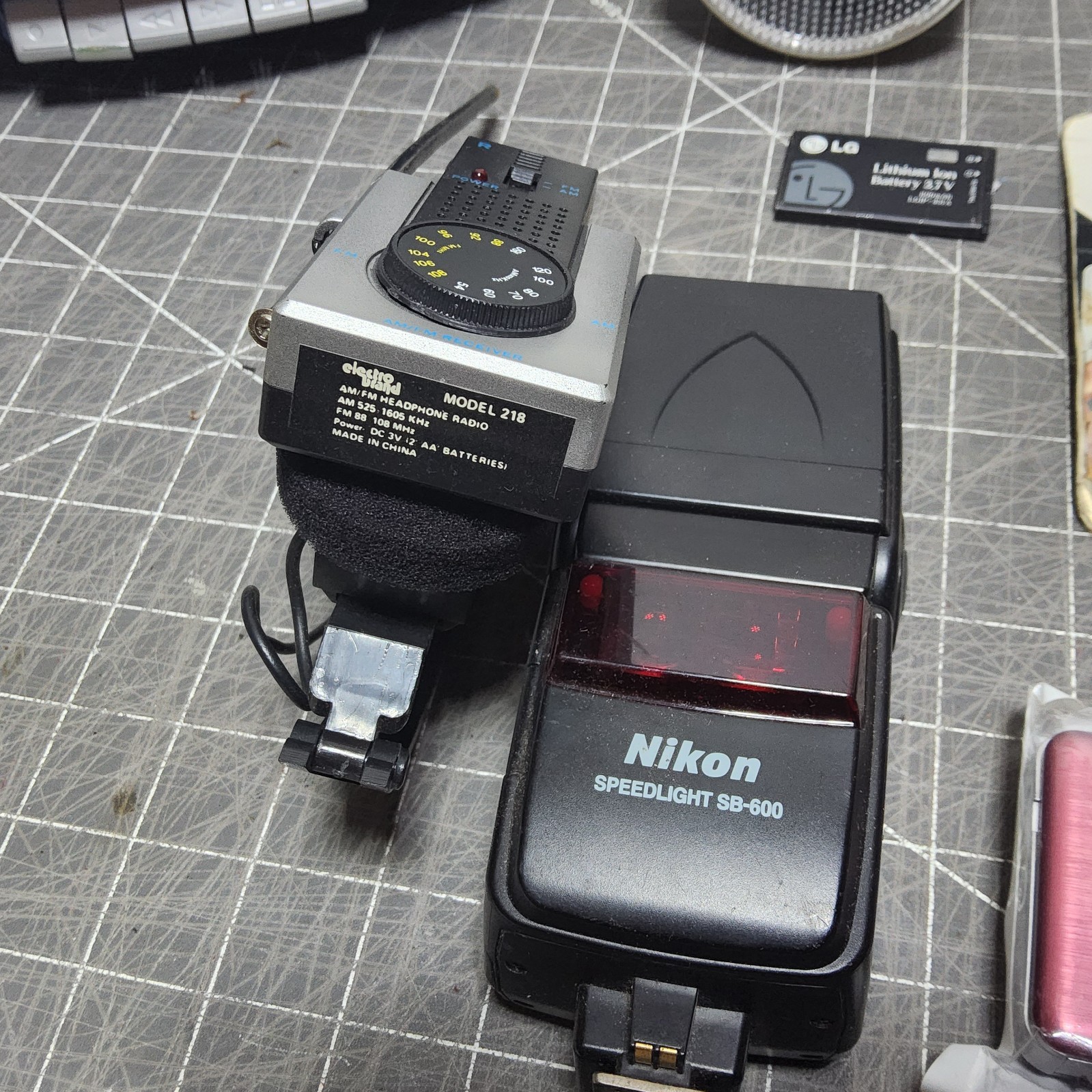 12 Electronic devices parts some working untested repairs step counter boom box