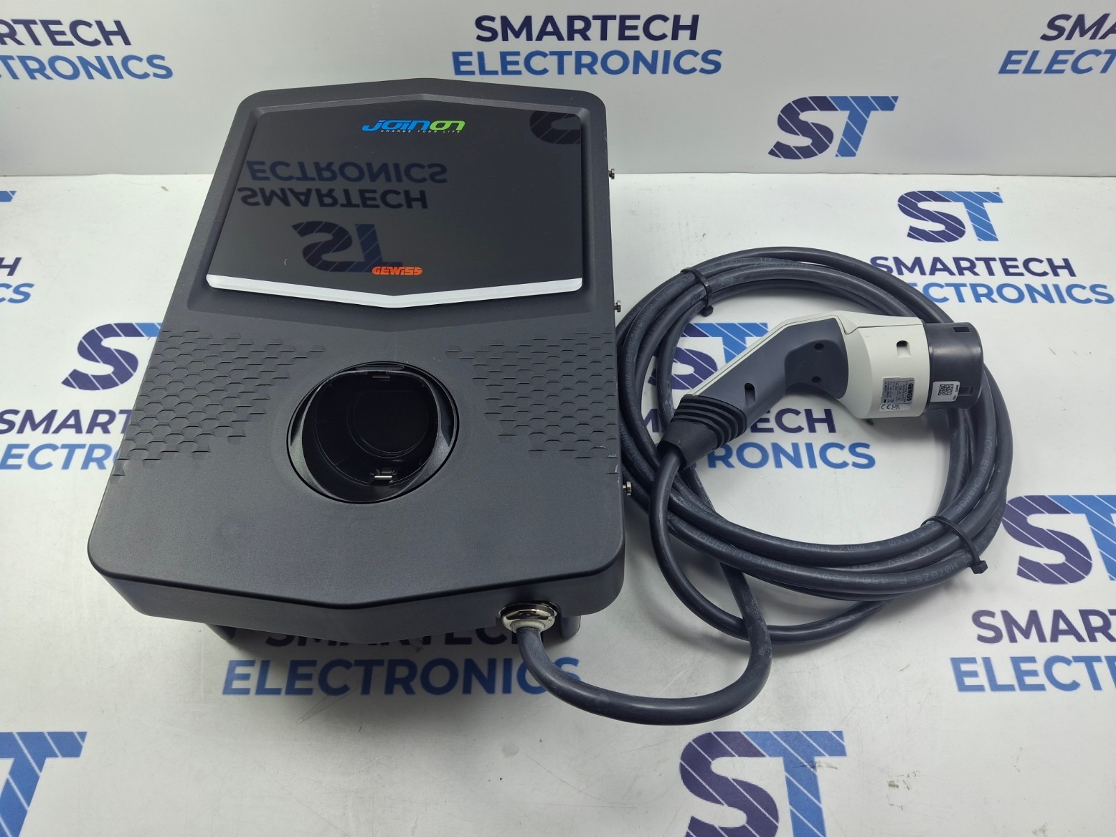 GWJ3013A GEWISS 11Kw EV Charger with Cable and 1 Plug Tupe 2 Autostart