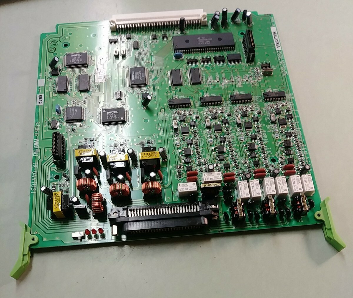 Iwatsu IX-044 4 Port Analog Station by 4 Port Digital Station Circuit Car
