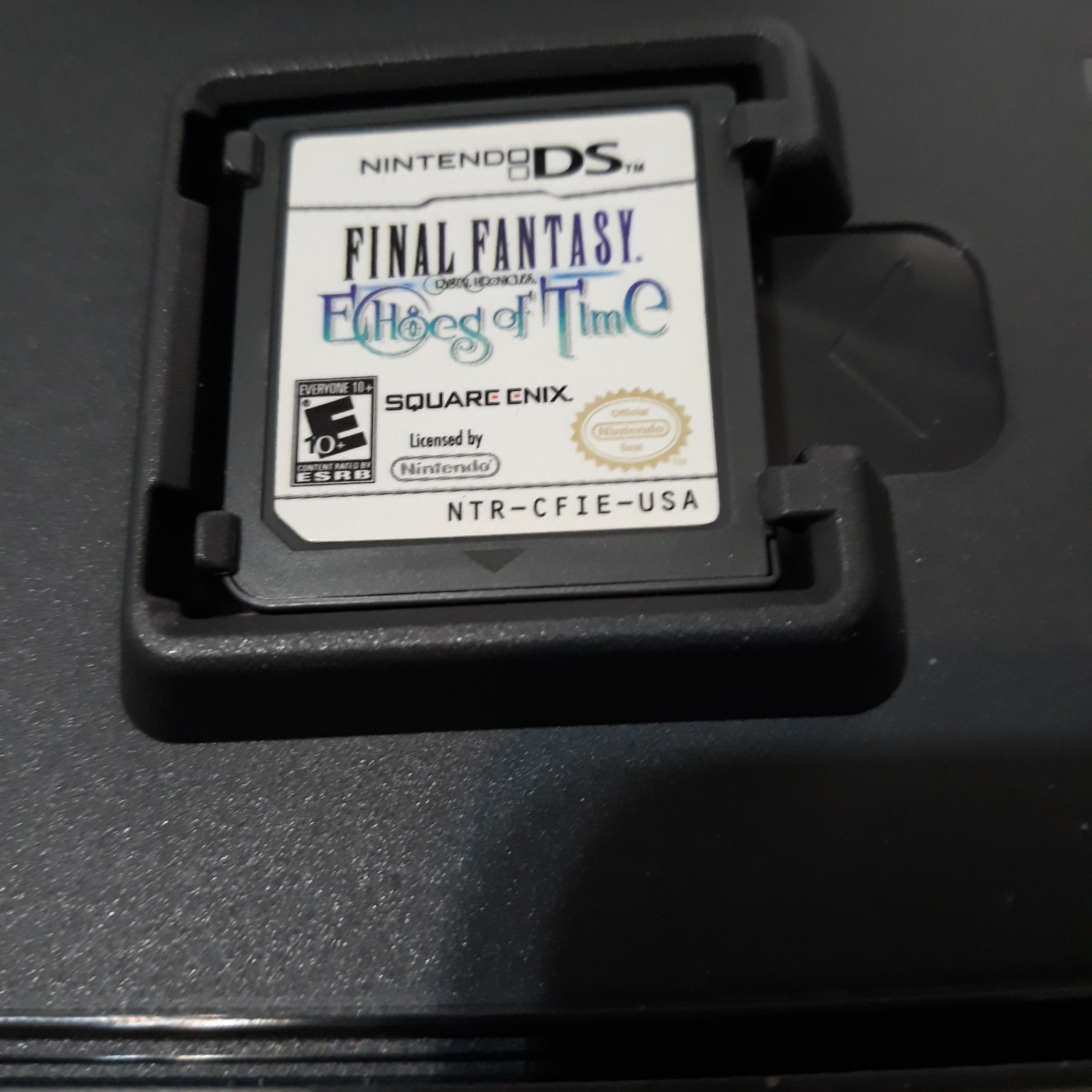 MIXED LOT ELECTRONICS – EARPHONES,PHONEChargers, FINAL FANTASY+MORE SEE PICTURES