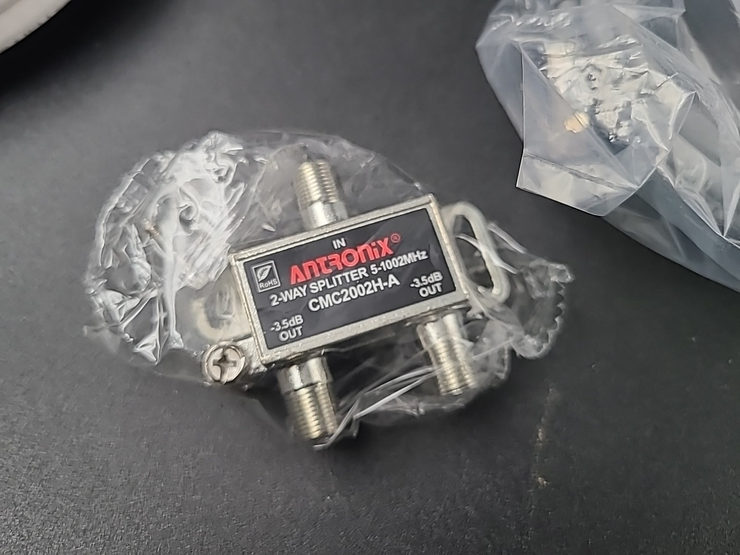 Coax Cable / splitter lot