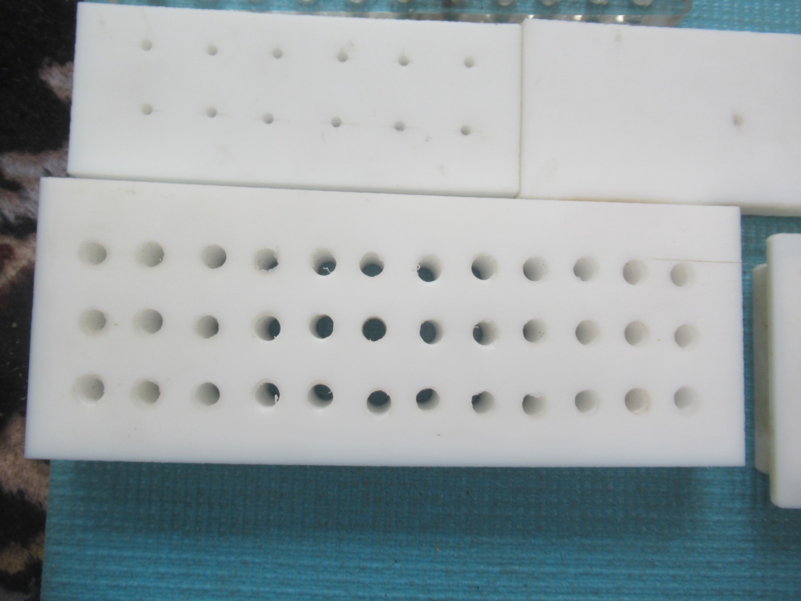 4 UHMW Tapping Blocks Rectangular Ultra High Molecular Weight Polyethylene Solid