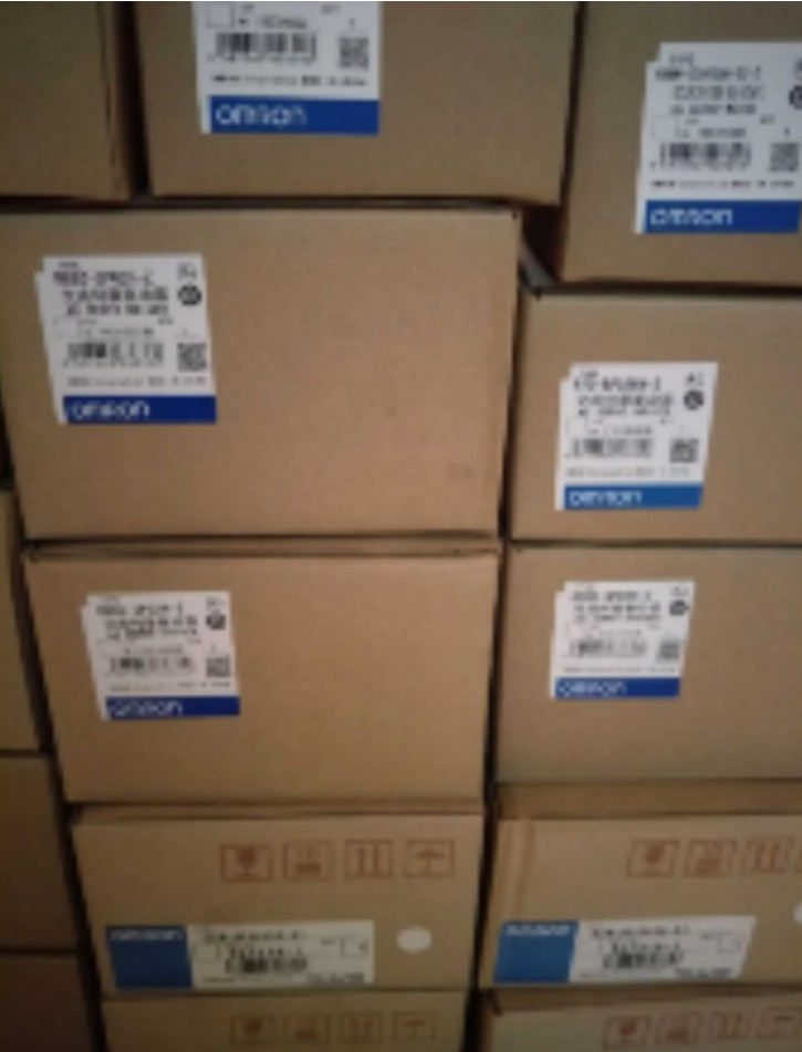 Free Fast Ship OMRON encoder E6CP-AG5C-C 256P/R new