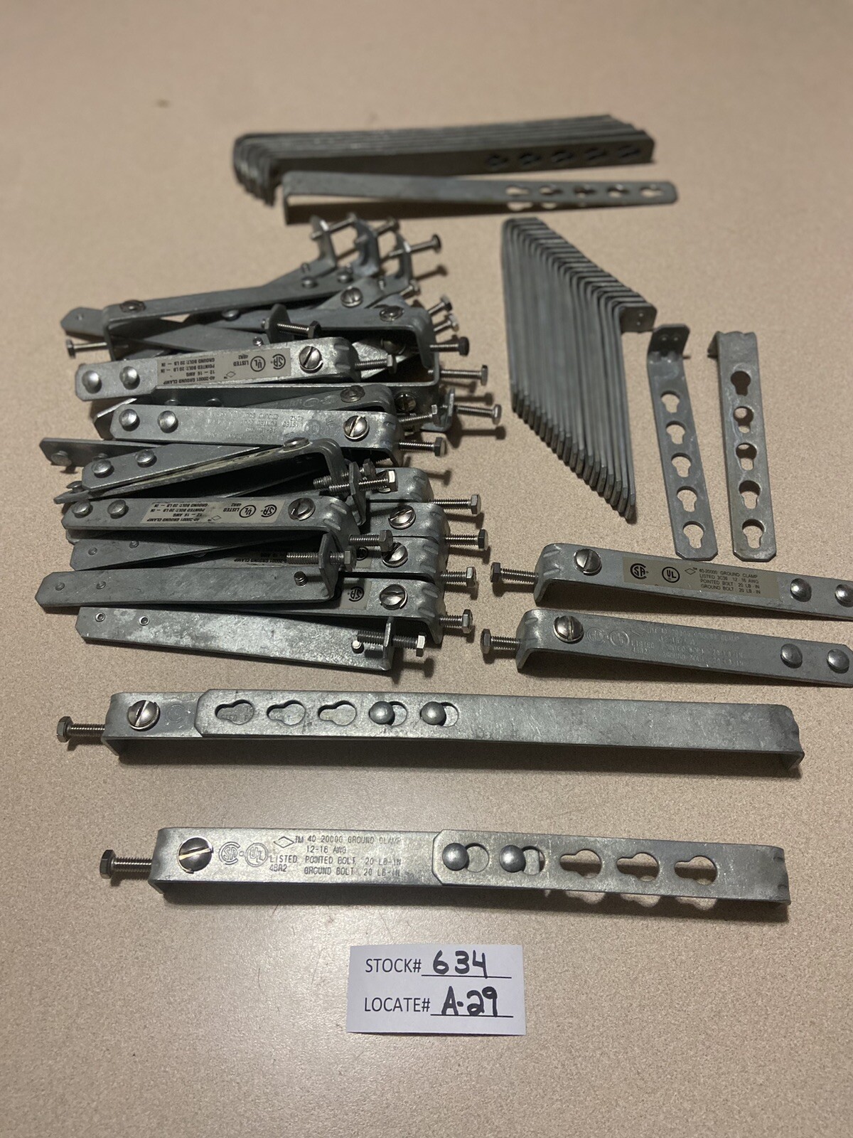 (LOT OF 31) Ground meter box clamp 12-15 AWG 4BR2 Ground/pointed Bolt 20lb -IN