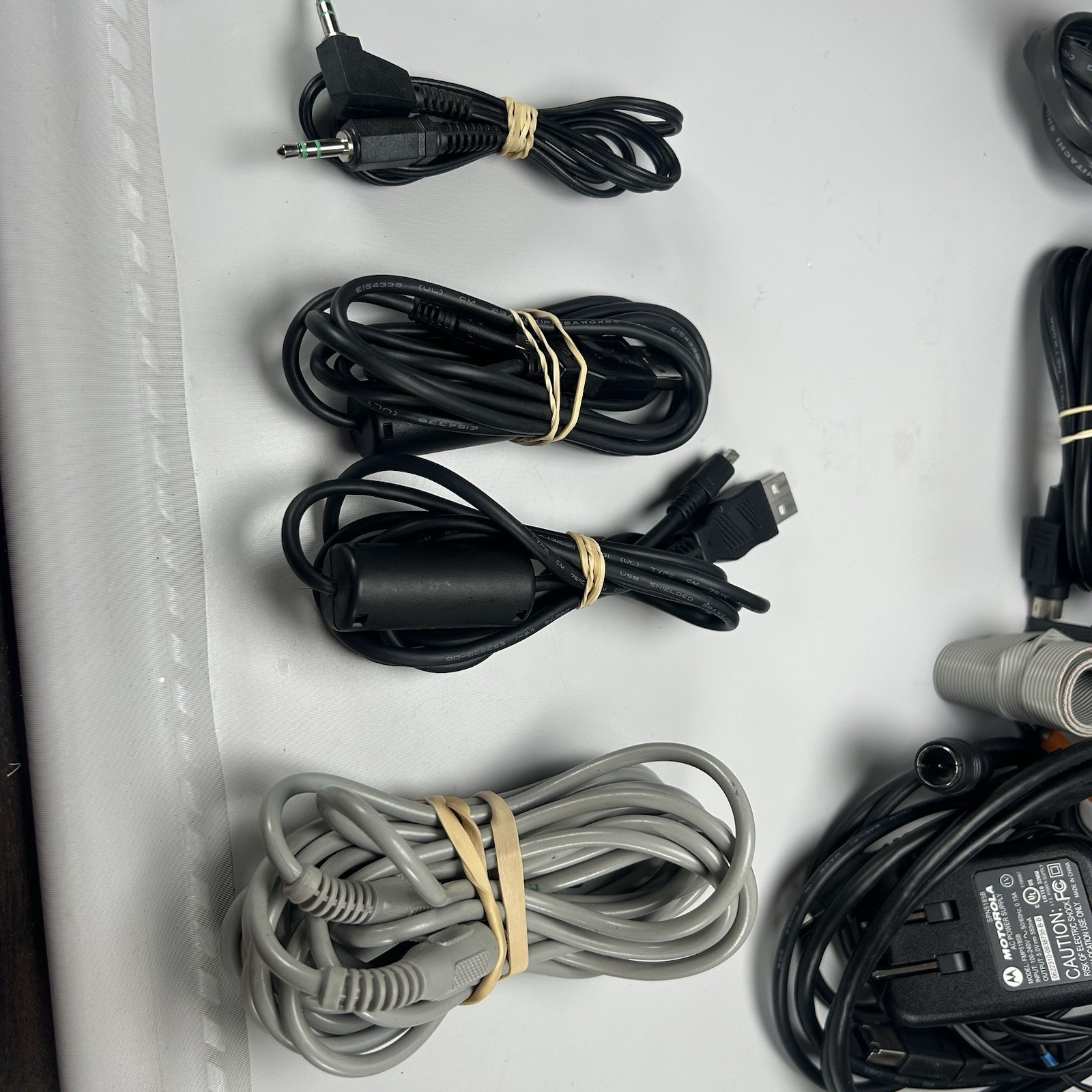 Lot Of 22 Random Junk Drawer Electrical Cables, Power Cords, Adapters, Wires,