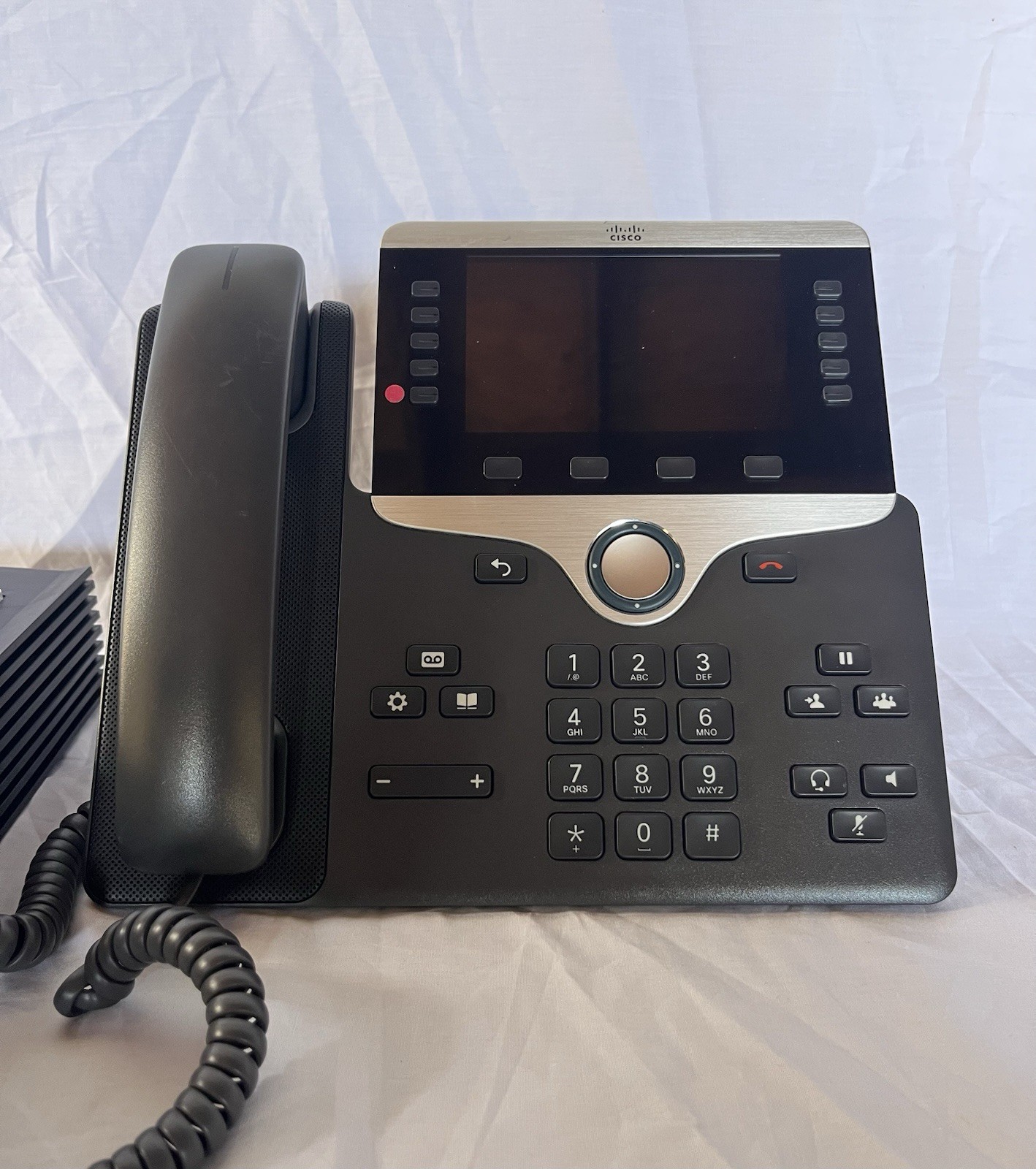 Lot Of Office/Communicaton Electronics – TP-Link, Phone, Buslink, Keyboard
