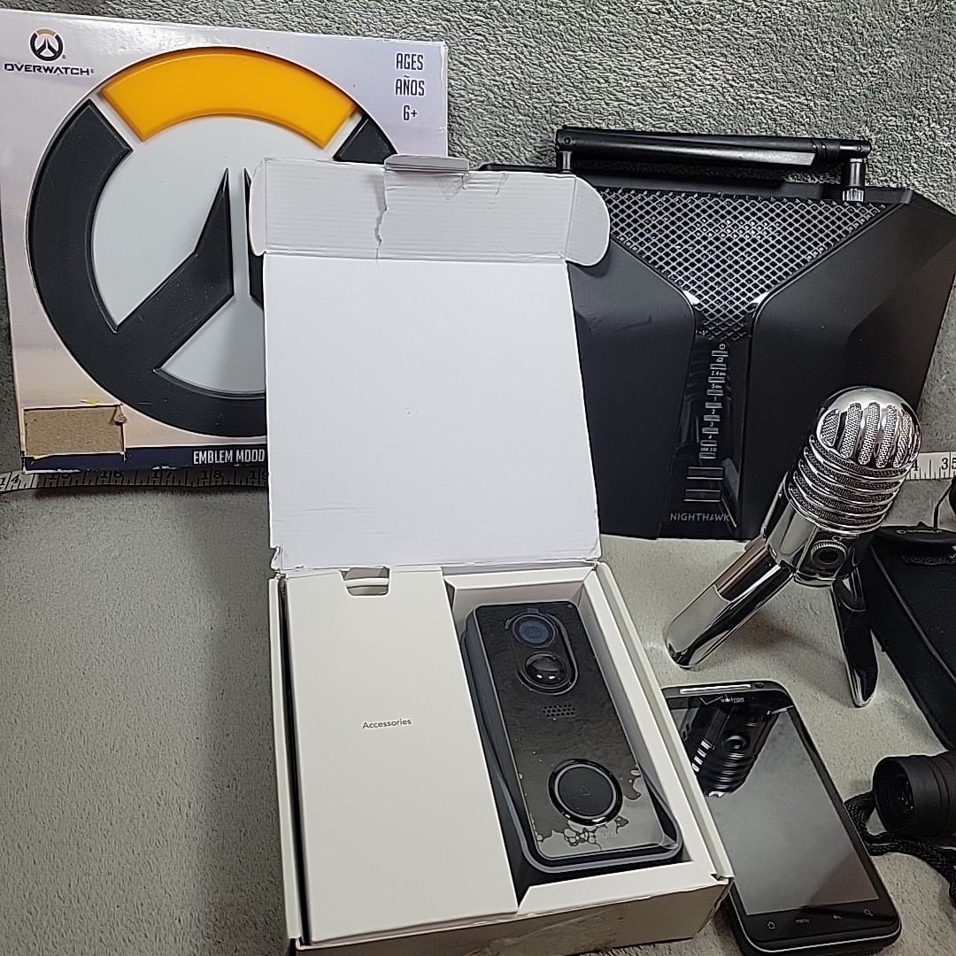 Electronics Lot Router Mics HTC Phone Door Cam Golf Scope FOR PARTS