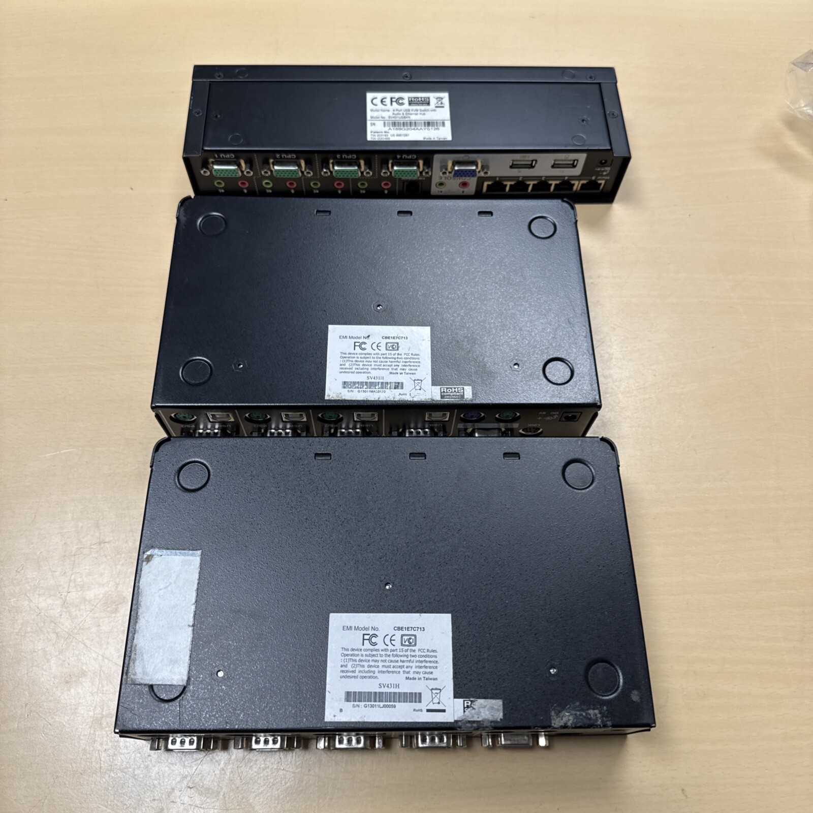 Lot of 3 STARTECH STARVIEW SV431H/SV431USBAN 4 PORT MONITOR SHARING SWITCH