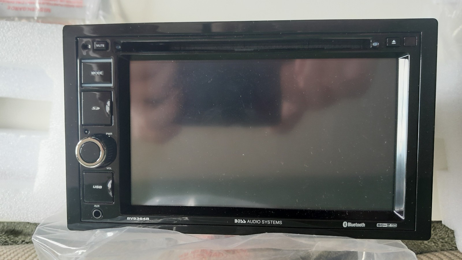Car Dashboard Audio / Video Systems, Audio Amplifier, Speaker, etc. Item Lot